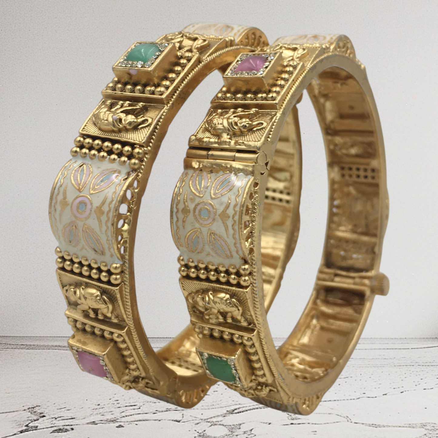 JURI RAJWADI BRASS BANGLES