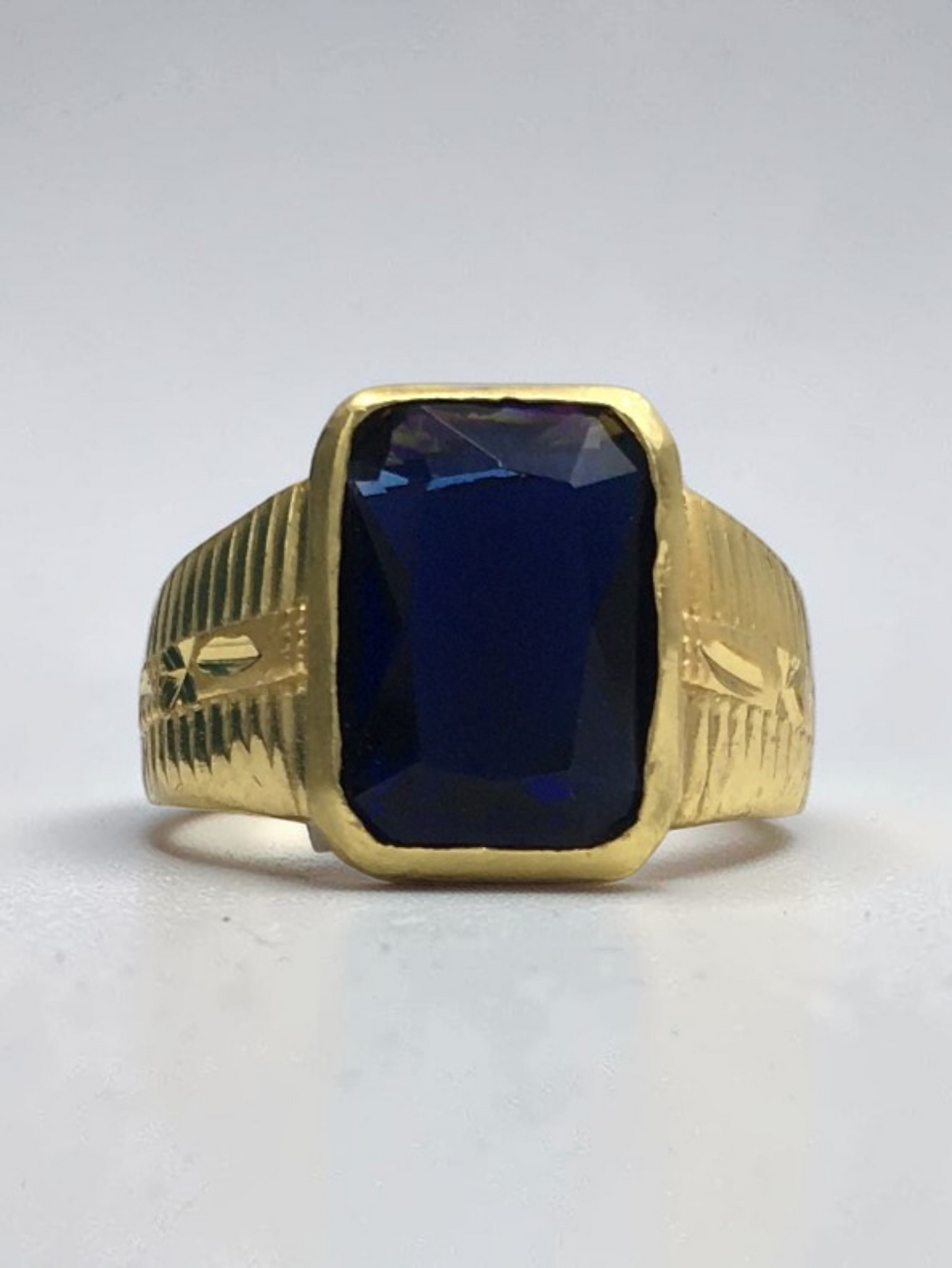SAPPHIRE ROYAL MEN'S RING