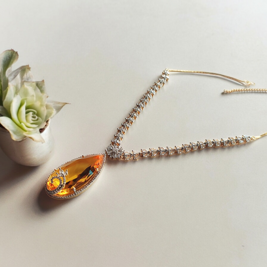 LEAFY BLOOM YELLOW DROPLET NECKLACE SET
