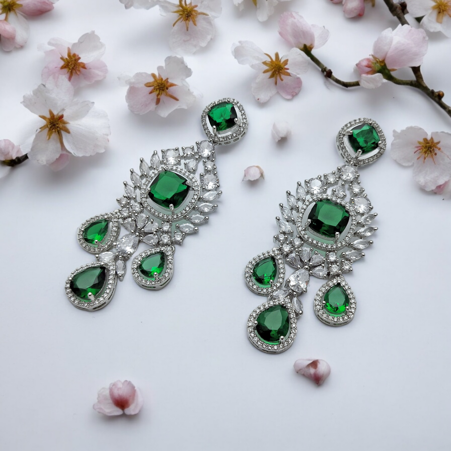 NEERVI ROYAL GREEN ADORNED SILVER ZIRCONIA NECKLACE SET