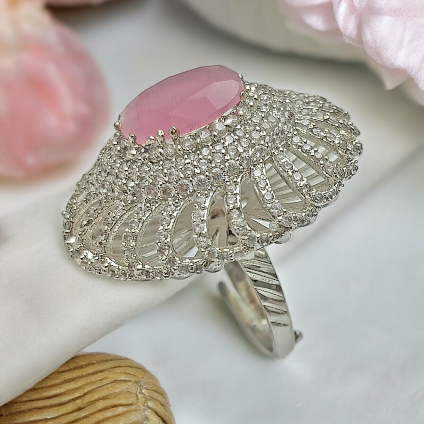 RIHANNA PREMIUM AD ADJUSTABLE RING