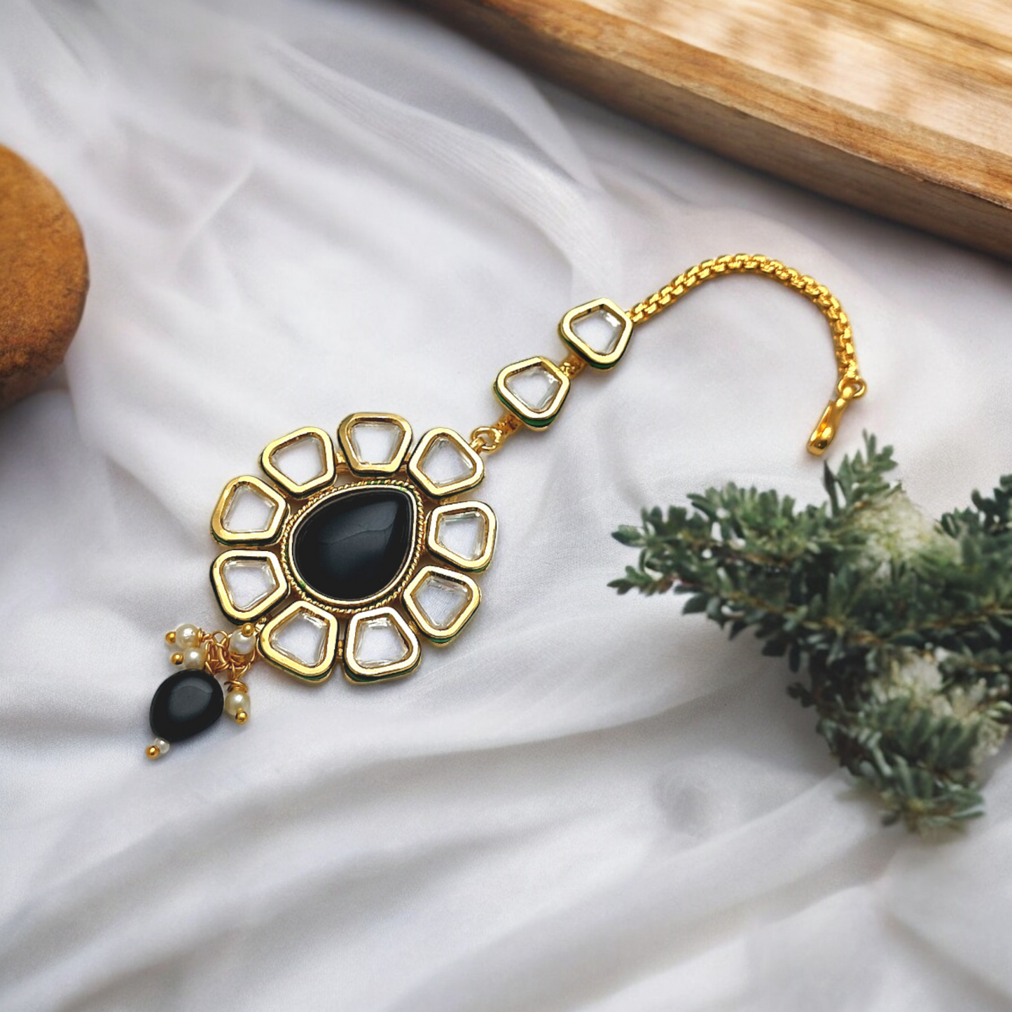 MIDNIGHT ELEGANCE KUNDAN MANGTIKA