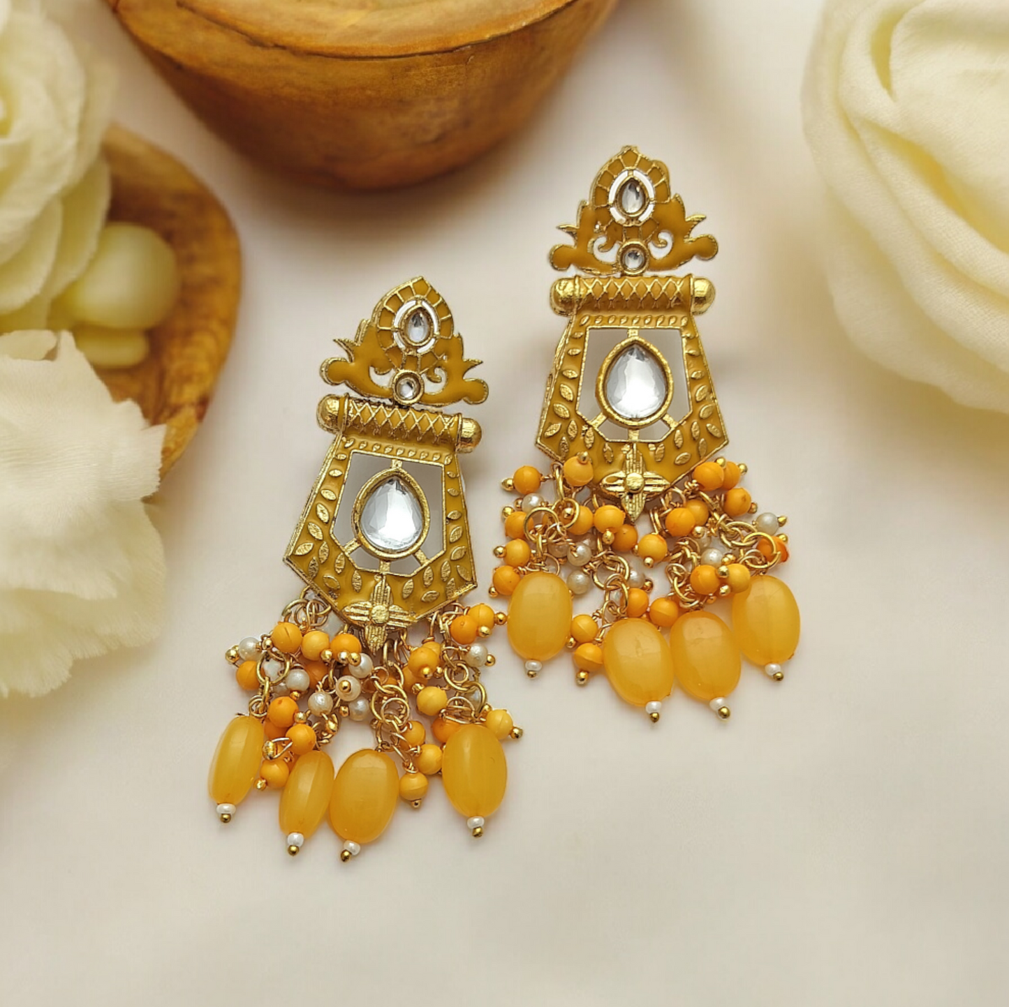 RADIANT YELLOW KUNDAN NECKLACE SET