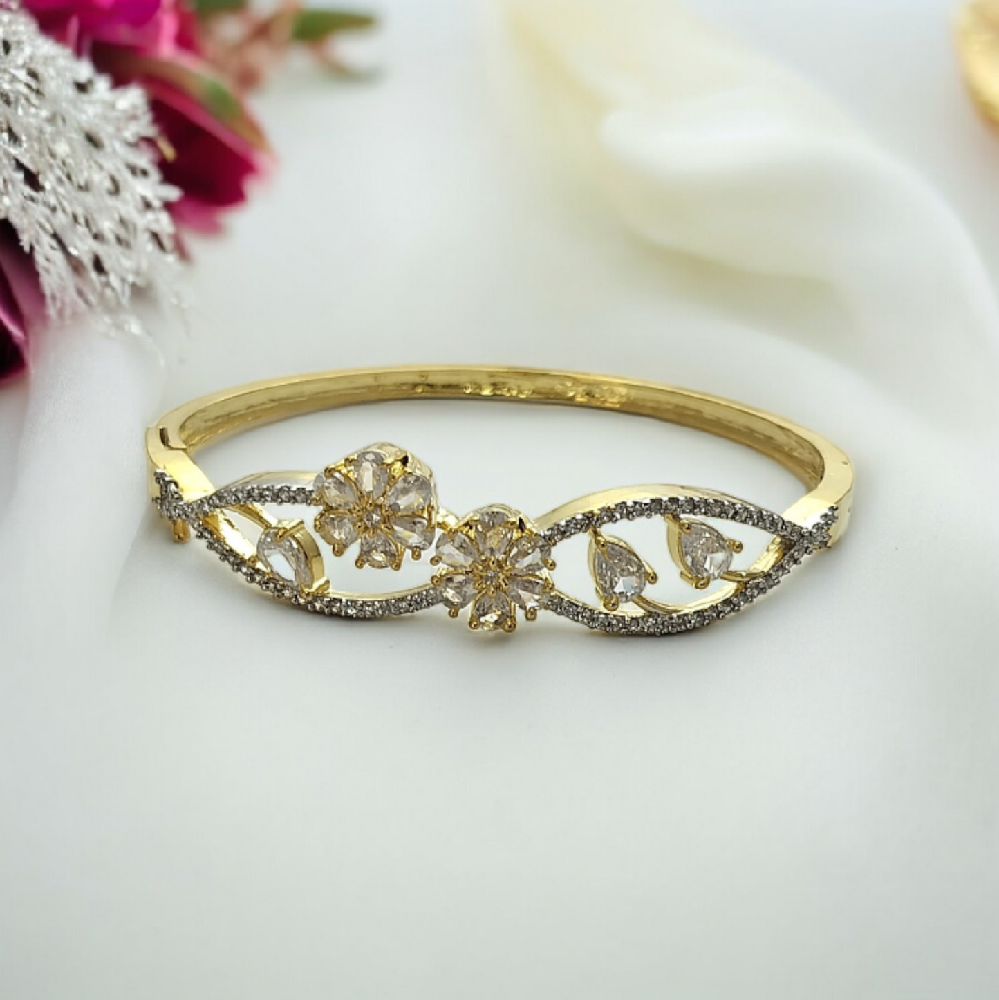KIARA PREMIUM AD BRACELET