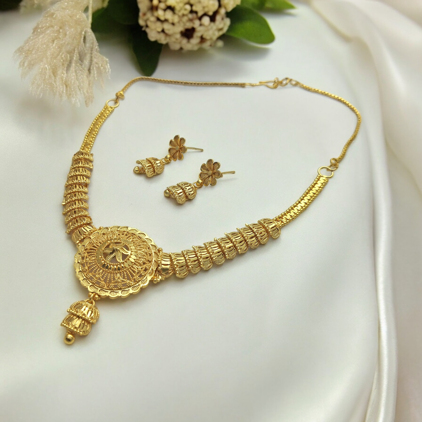 RUHI MICRO GOLD PLATED NECKLACE