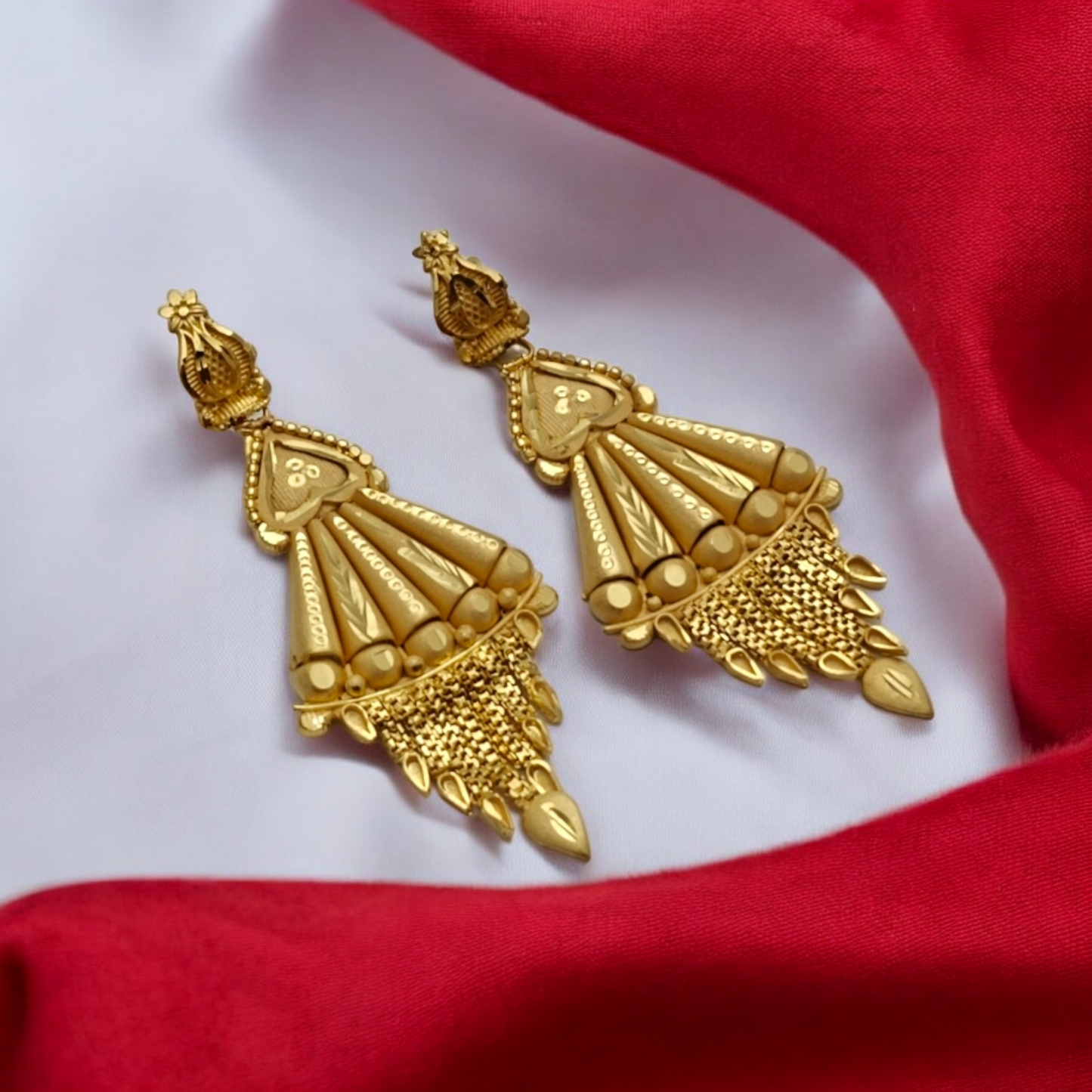 SHAGUN FORMING EARRINGS