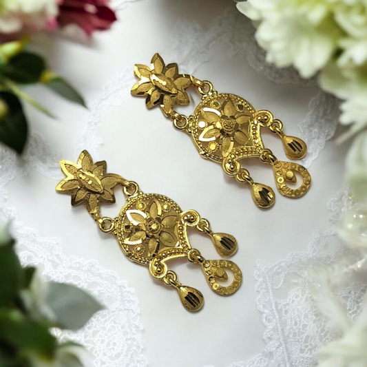 TAMANNAH FORMING EARRINGS