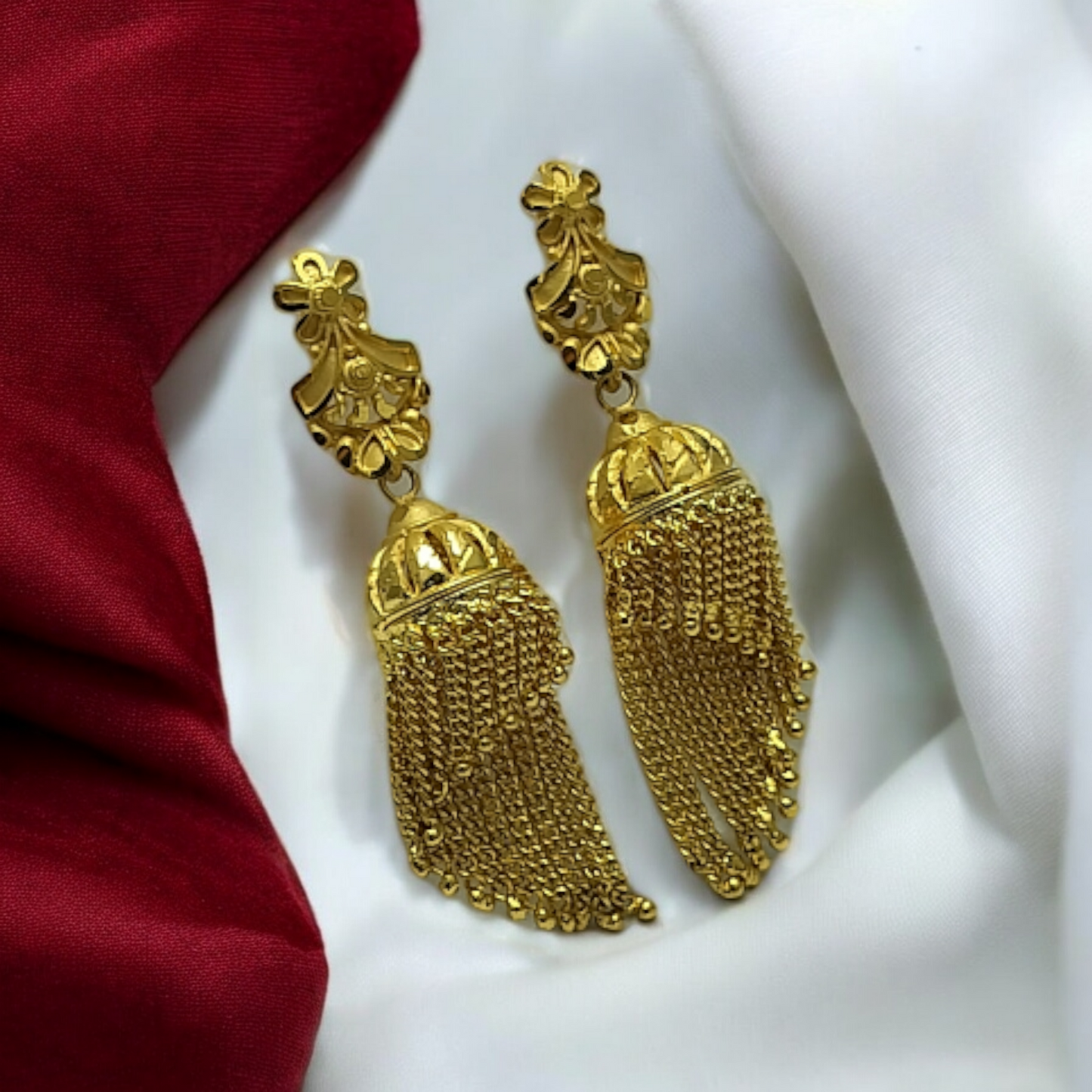 APURVA FORMING EARRINGS