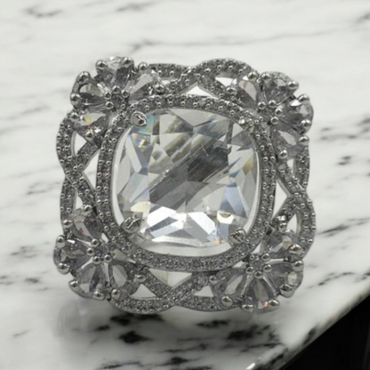 OCTAVIA AD ADJUSTABLE RING