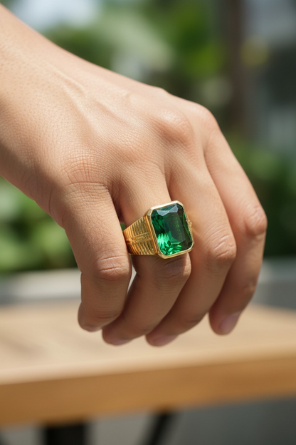 EMERALD ROYAL MEN'S RING