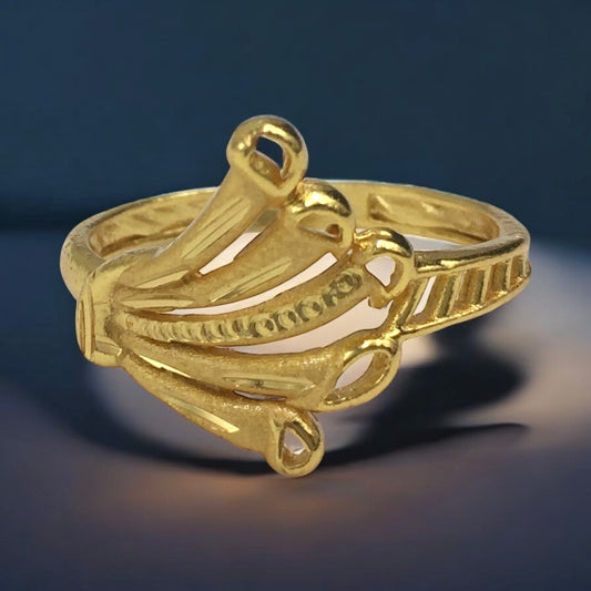 ROYAL PETAL TWIST MICRO GOLD PLATED RING FOR WOMEN