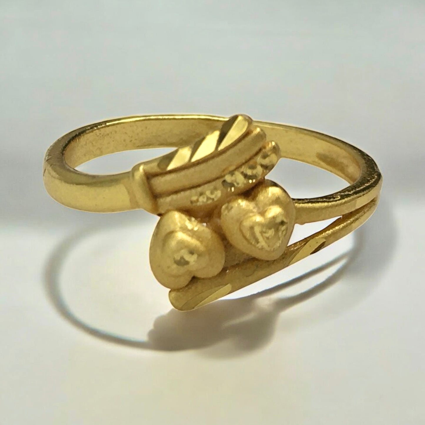 GOLDEN CLUSTER RAYS MICRO GOLD PLATED RING FOR WOMEN