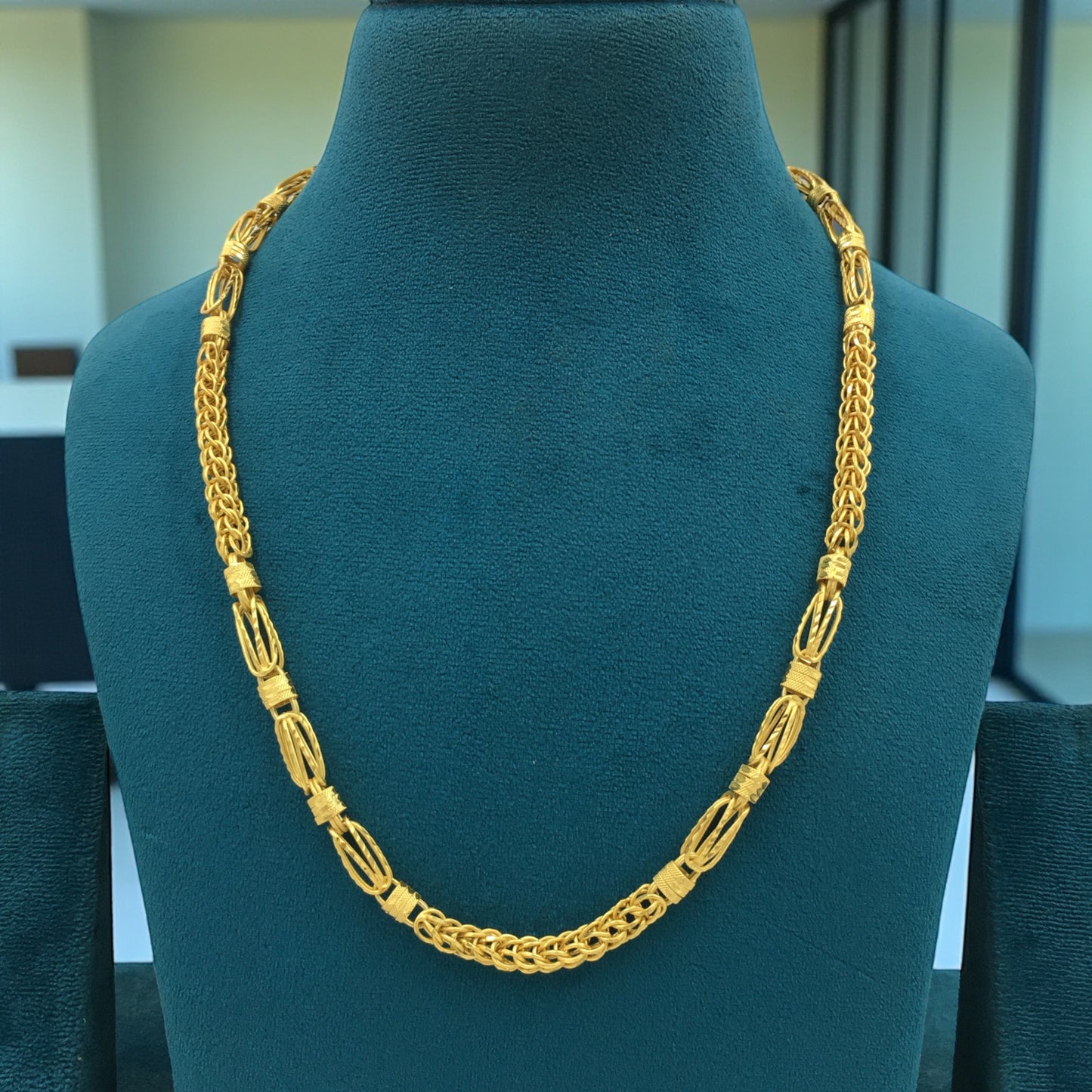 SOVEREIGN KNOT 20 INCH MEN'S CHAIN