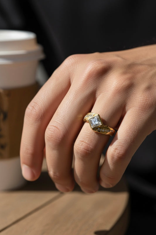 ROYAL PRISM MEN'S RING