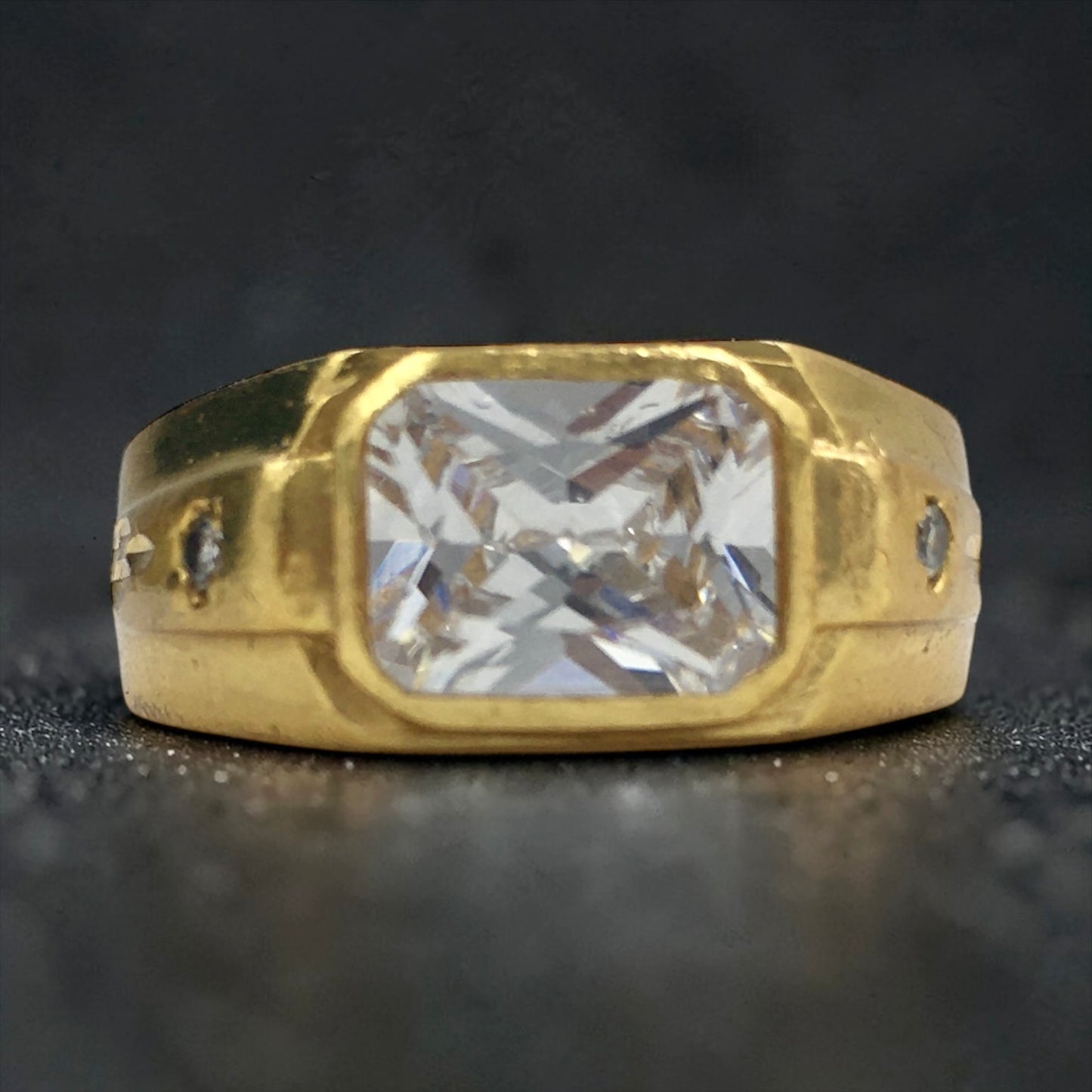 PLATINUM DOMINION MEN'S RING