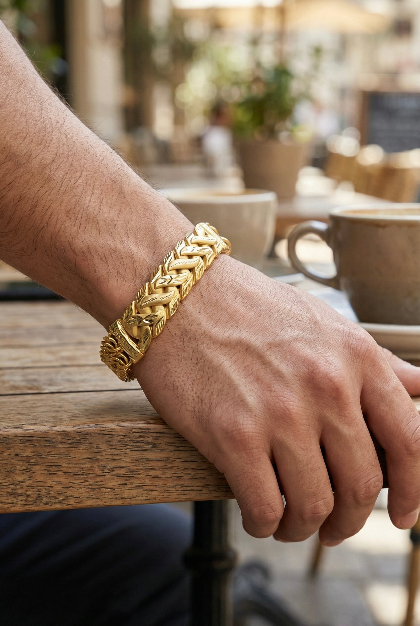 COMMANDER CROWN LINK GOLD MEN'S BRACELET