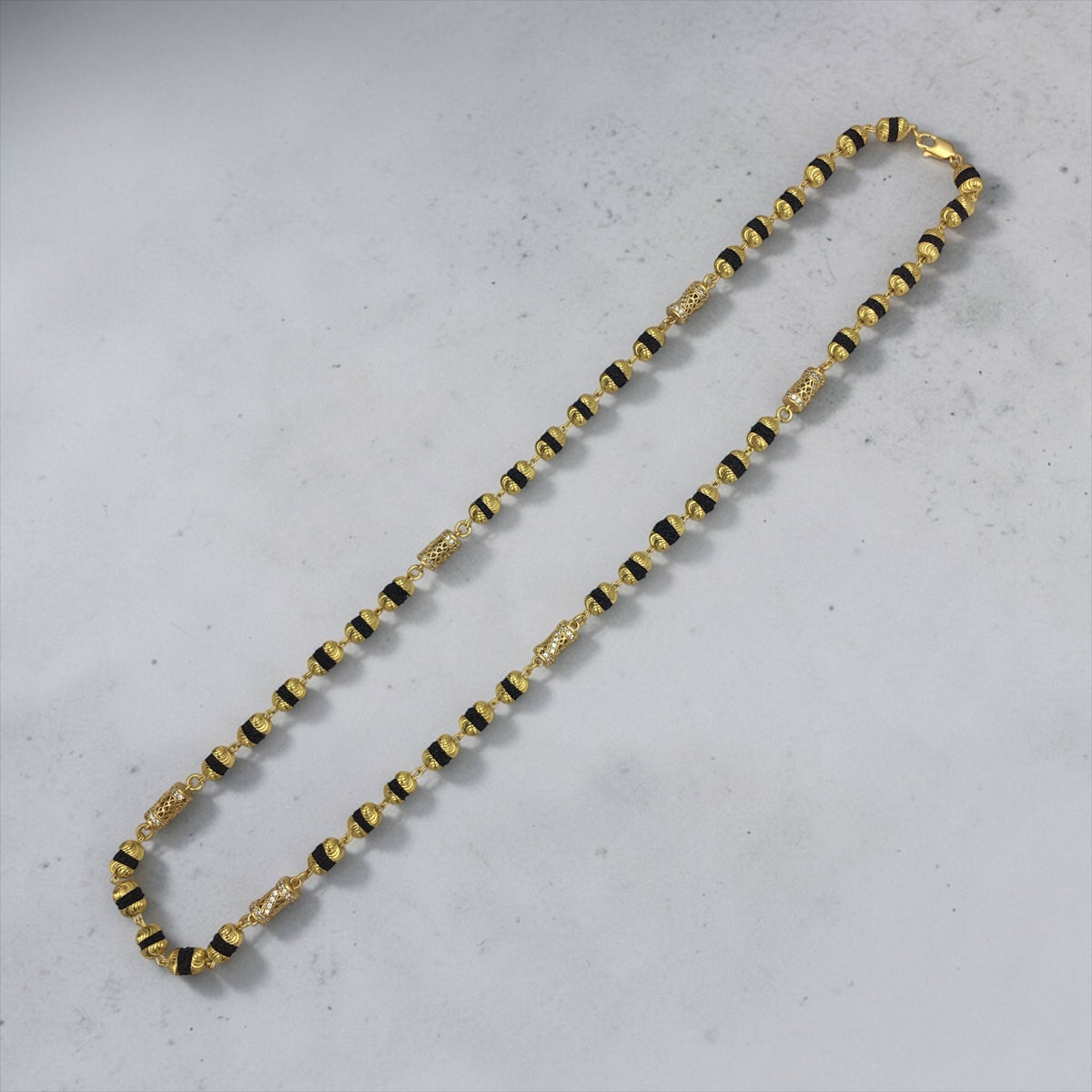 RUDRA ROYAL BEAD CHAIN