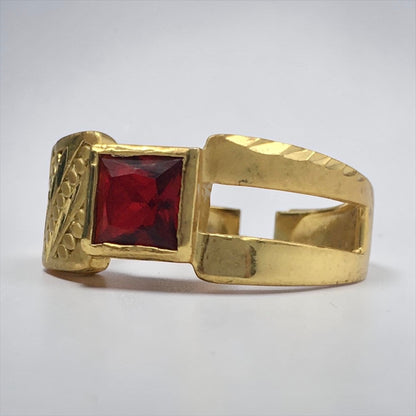 CRIMSON MONARCH MEN'S RING