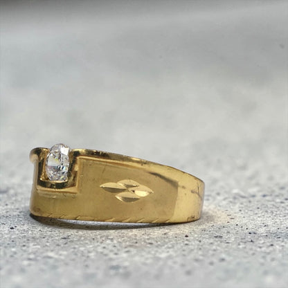 ROYAL CREST MEN'S RING