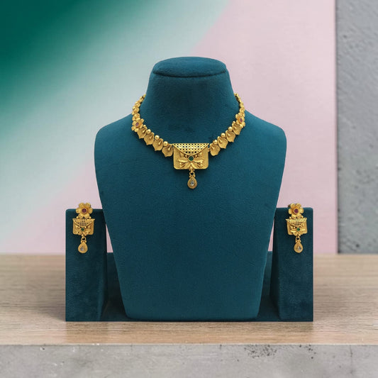 RAJWADI GEOMETRIC ANTIQUE GOLD NECKLACE SET